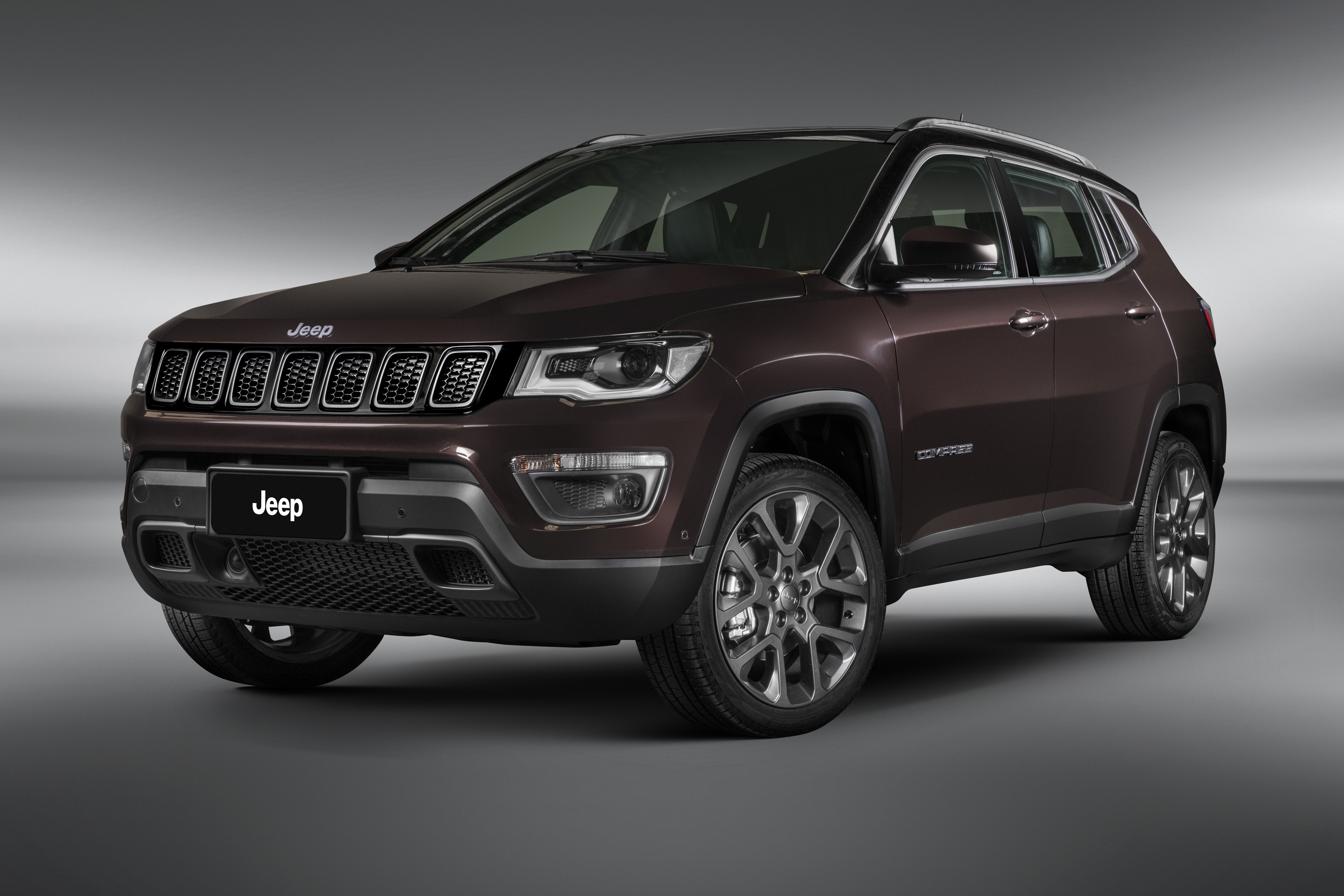 Jeep compass размер колес