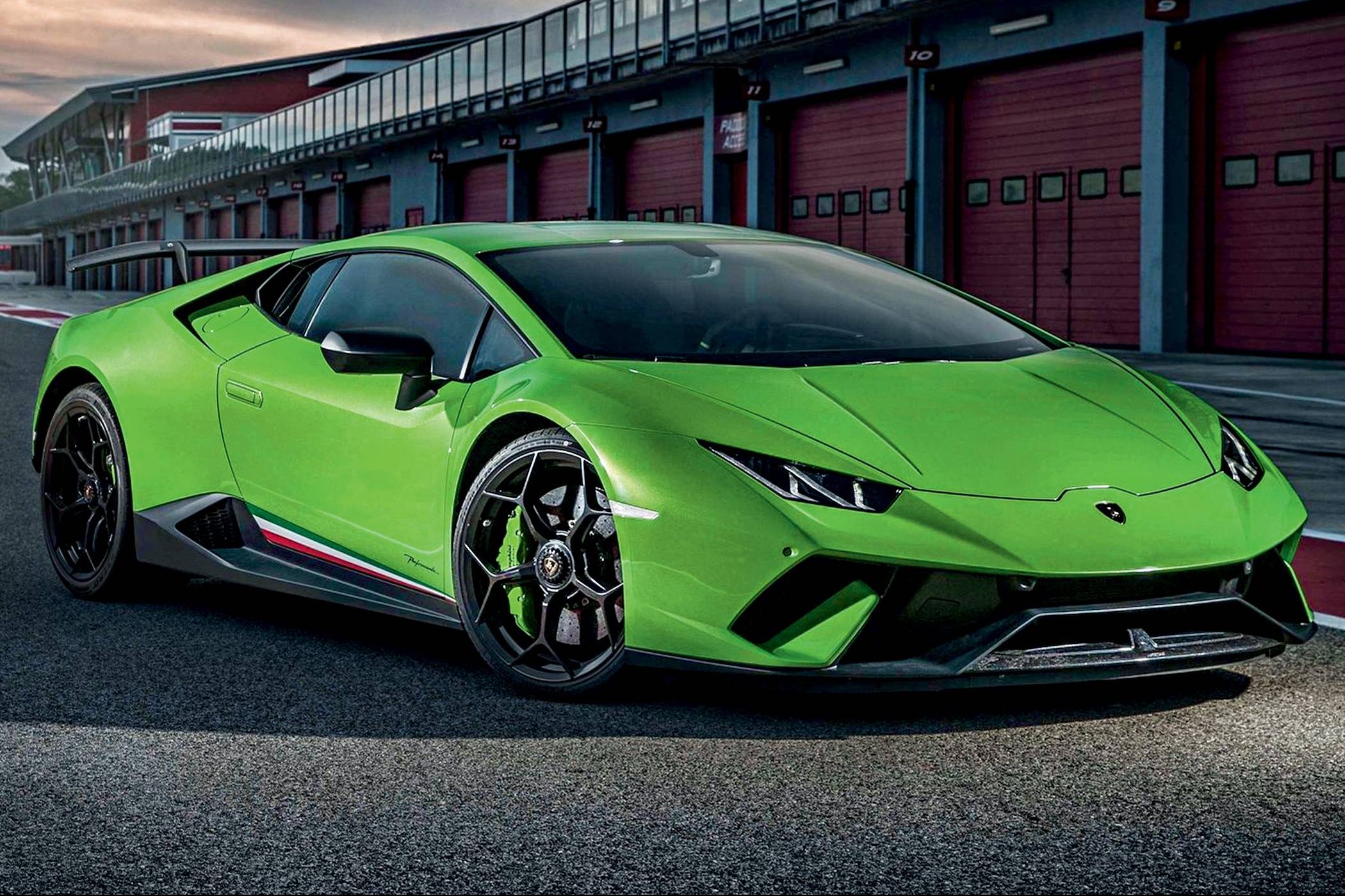 lamborghini-huracan-e1554836387194.jpg?q