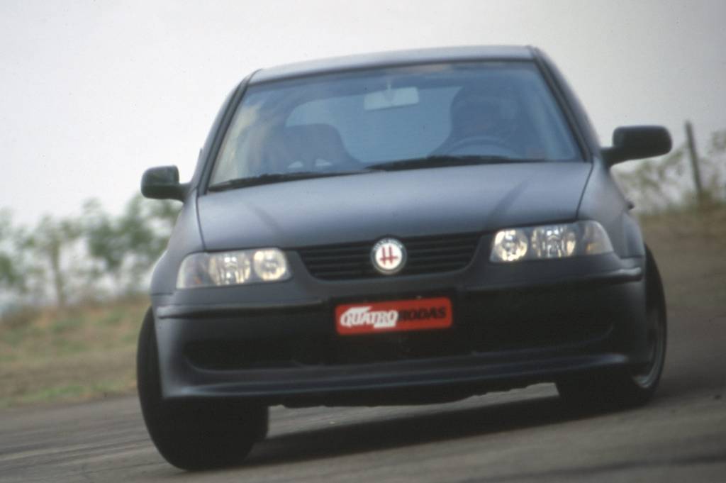 O dia em que QUATRO RODAS acelerou um VW Gol AP 4×4 de 500 cv