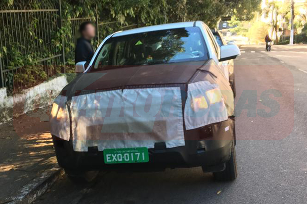 Nova Chevrolet S10 é flagrada no Brasil; estreia será no próximo ano