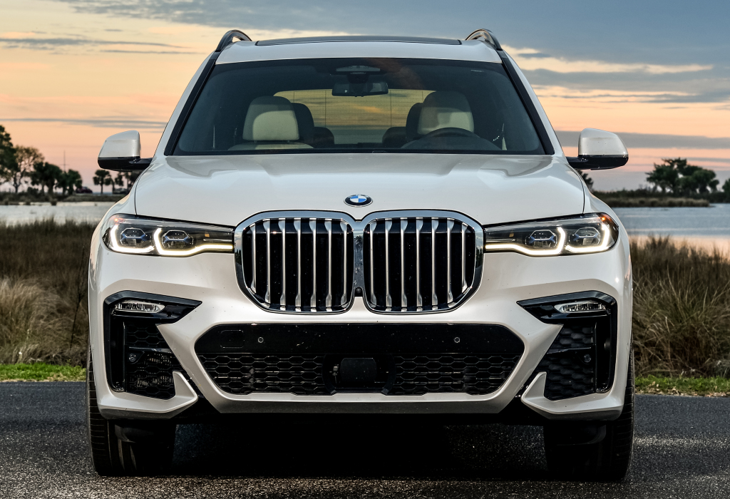 bmw_x7_xdrive50i_m_sport_16_0662041e0dd50974 bmw_x7_xdrive50i_m_sport_16_0662041e0dd50974