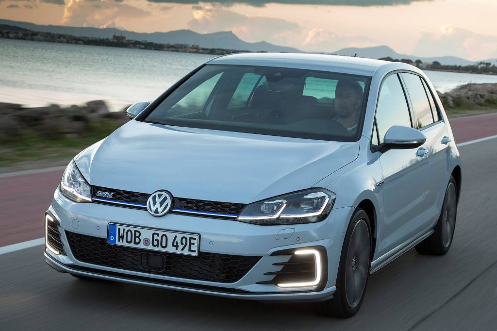 Golf-GTE-2 Golf-GTE-2