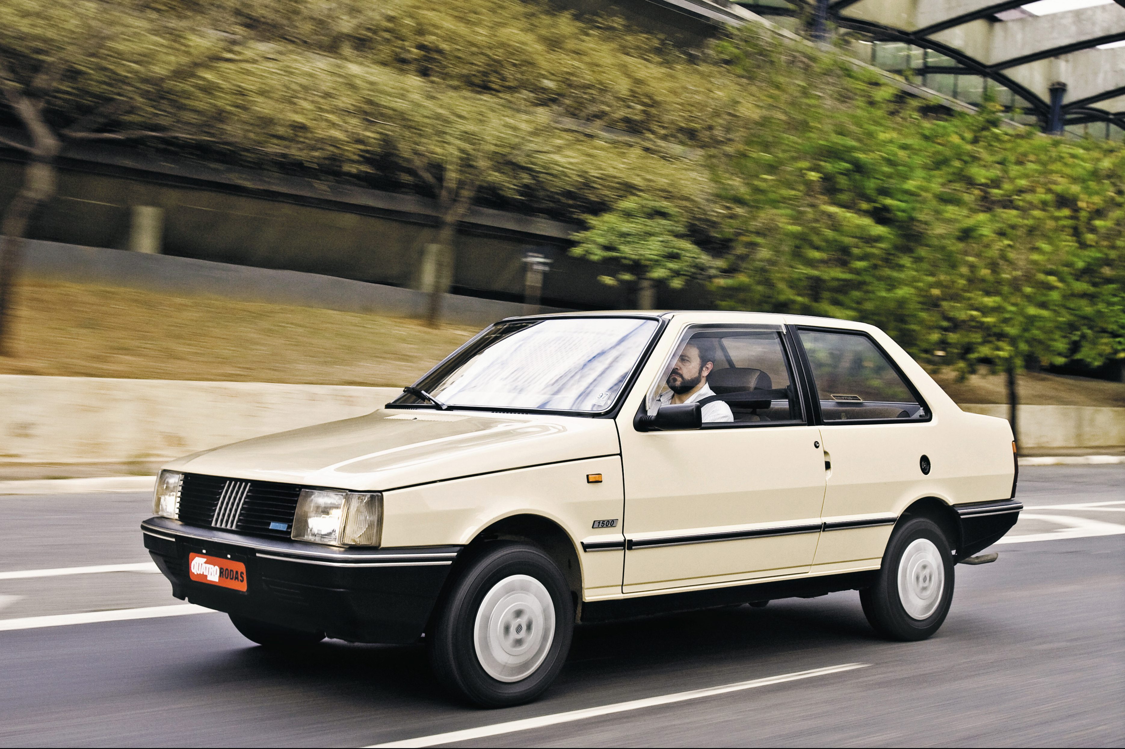 Veja 5 versões que comprovam a polivalência do Fiat Uno no Brasil