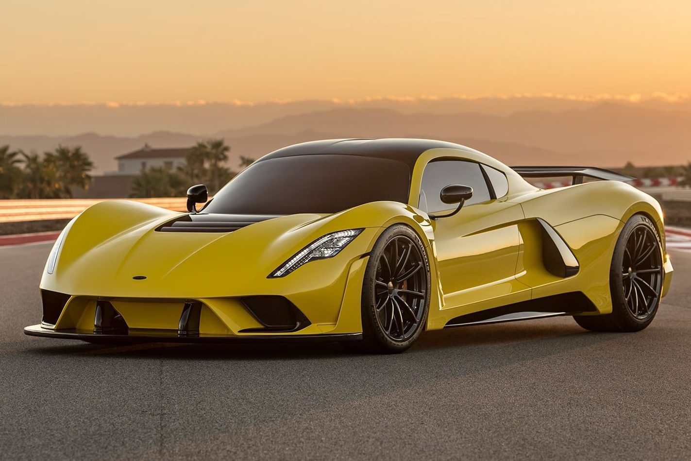 Hennessey Venom F5 terá 1.842 cv para ser o carro mais rápido do ...