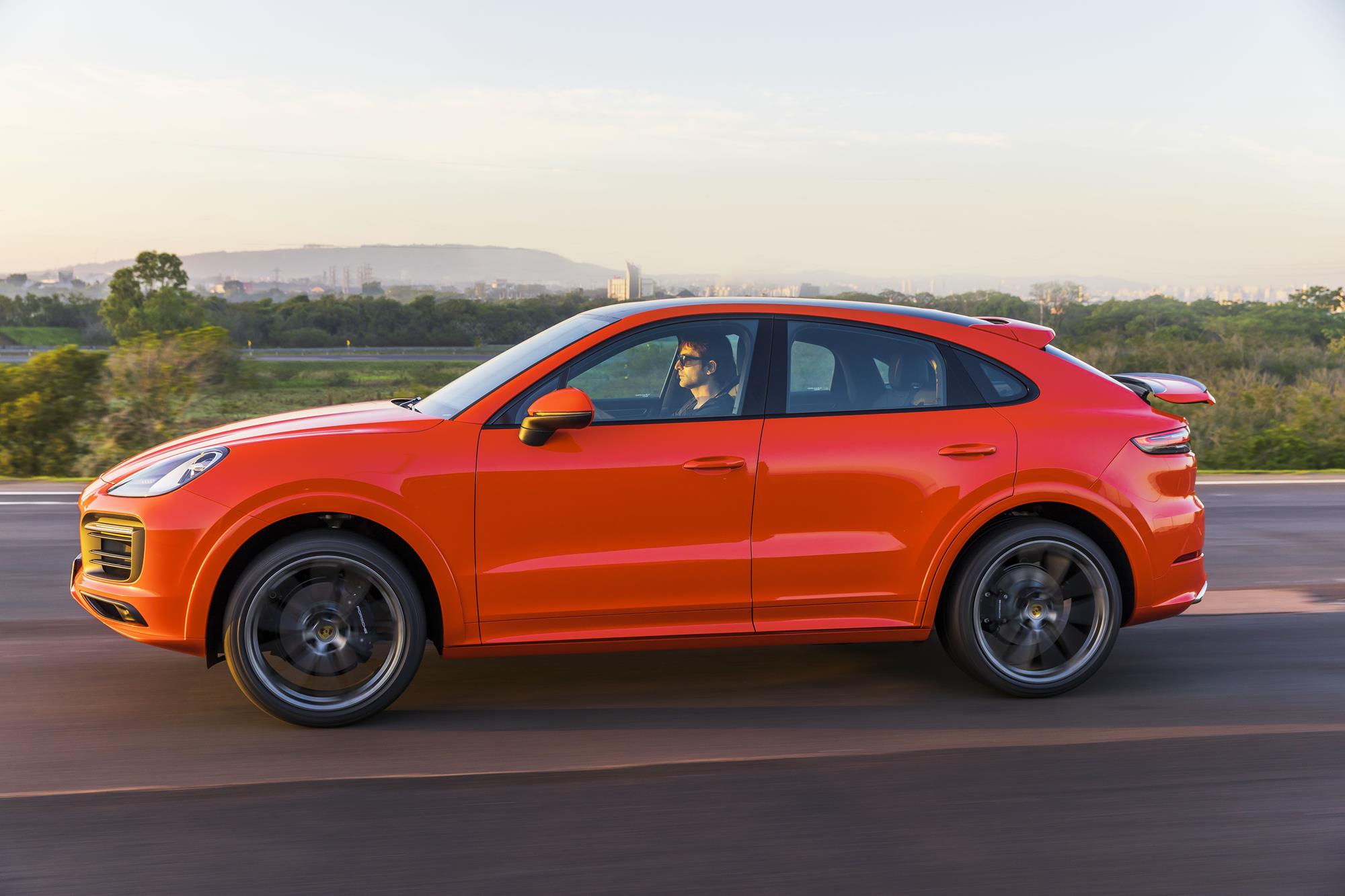 Porsche Cayenne 2021 Coupe РіРѕР»СѓР±РѕР№