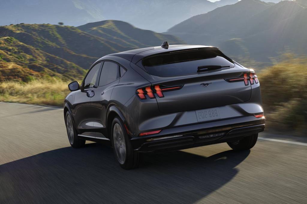 Ford Mustang Mach-E: vivemos para ver um muscle virar SUV elétrico