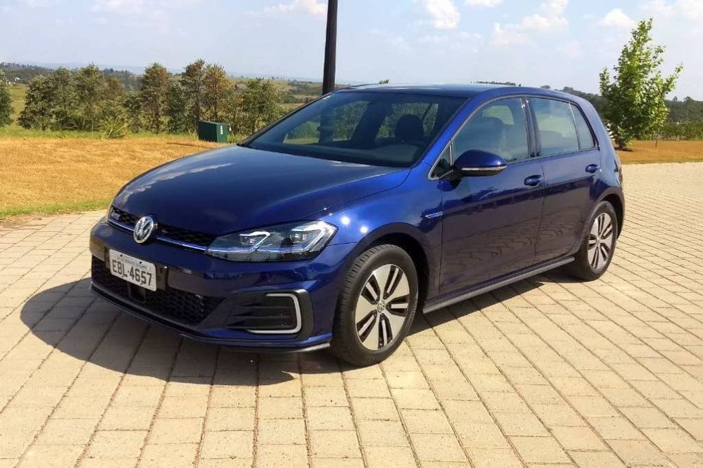 Golf GTE (4) Golf GTE (4)