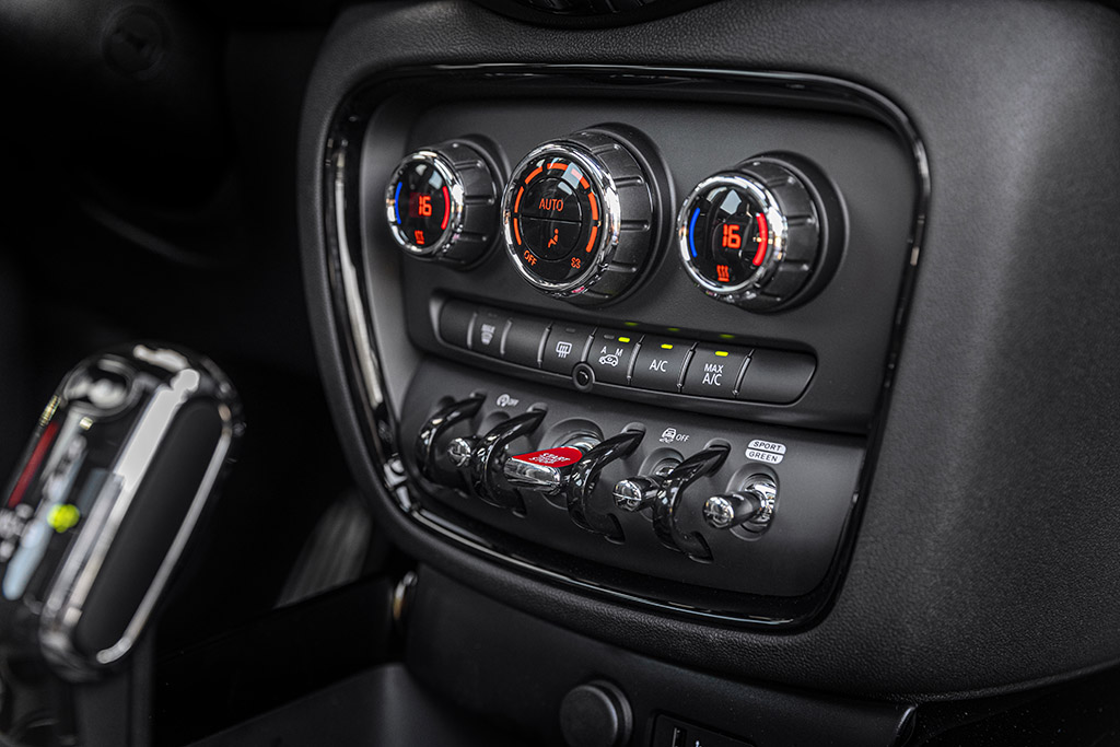 MINI Clubman John Cooper Works JCW MINI Clubman John Cooper Works JCW