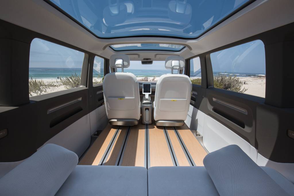 ID._BUZZ_concept-Large-7168 ID._BUZZ_concept-Large-7168