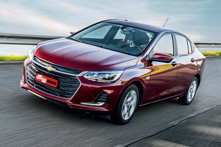 Longa Duração: Chevrolet Onix Plus força o ritmo para o primeiro teste
