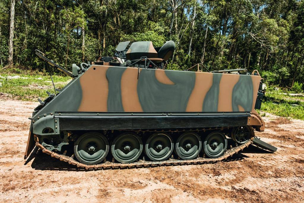 m113-br