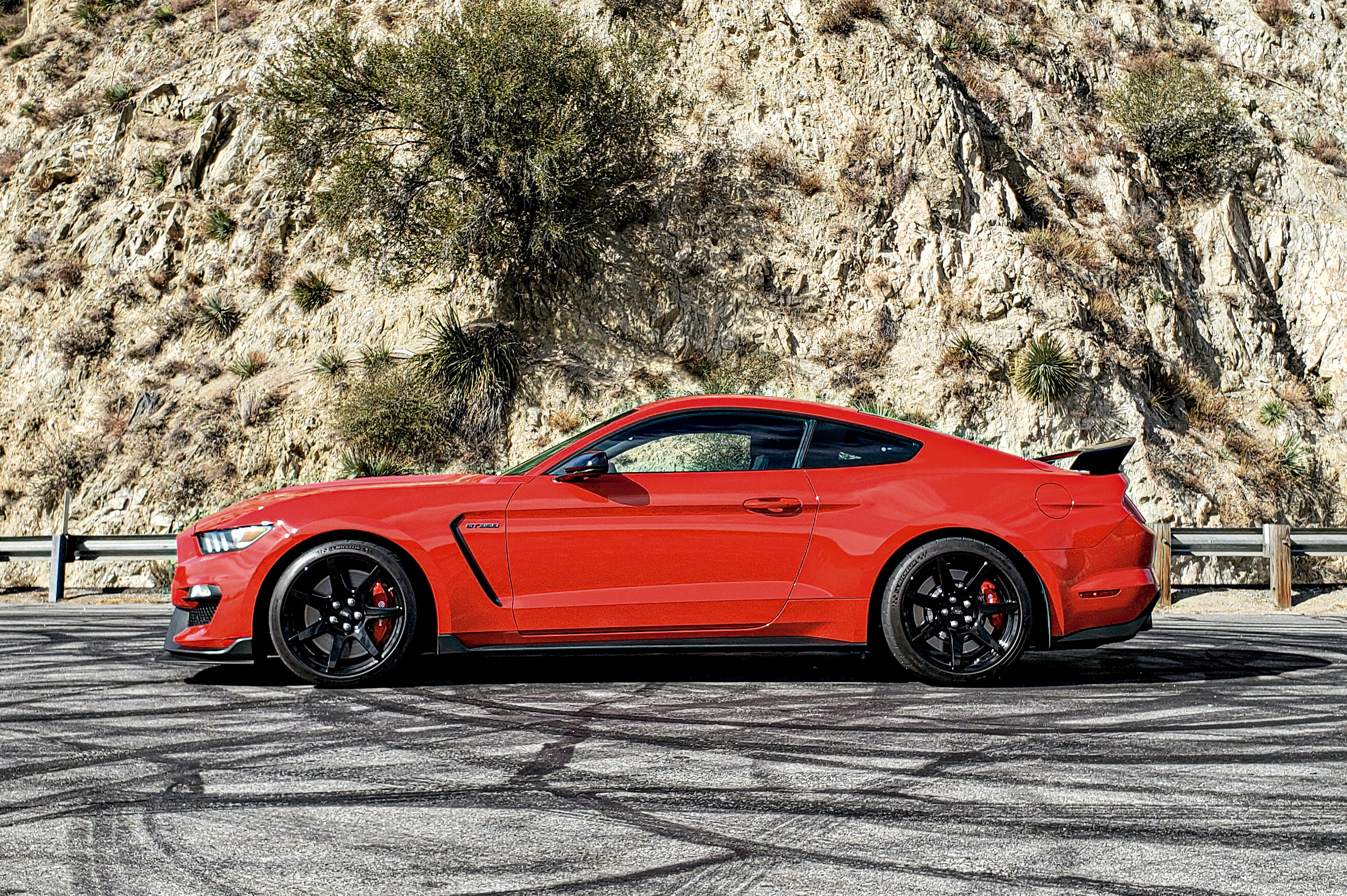 Impressões: Ford Mustang mais caro dos EUA é manual e tem motor V8 "puro"