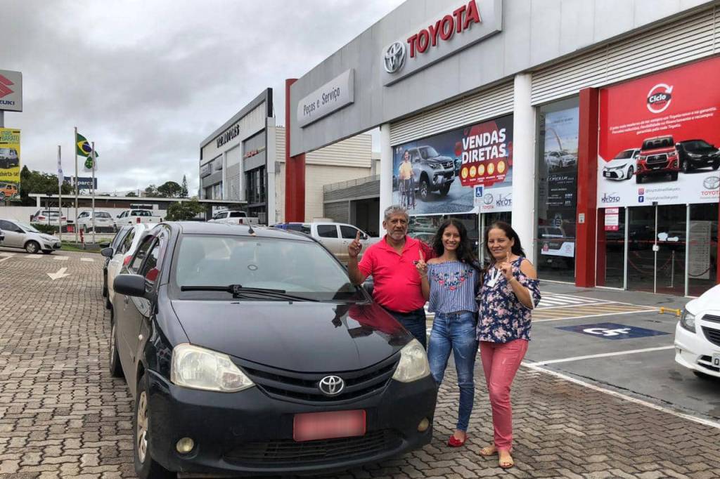 Toyota Etios 1 milhão de km 2 Toyota Etios 1 milhão de km 2