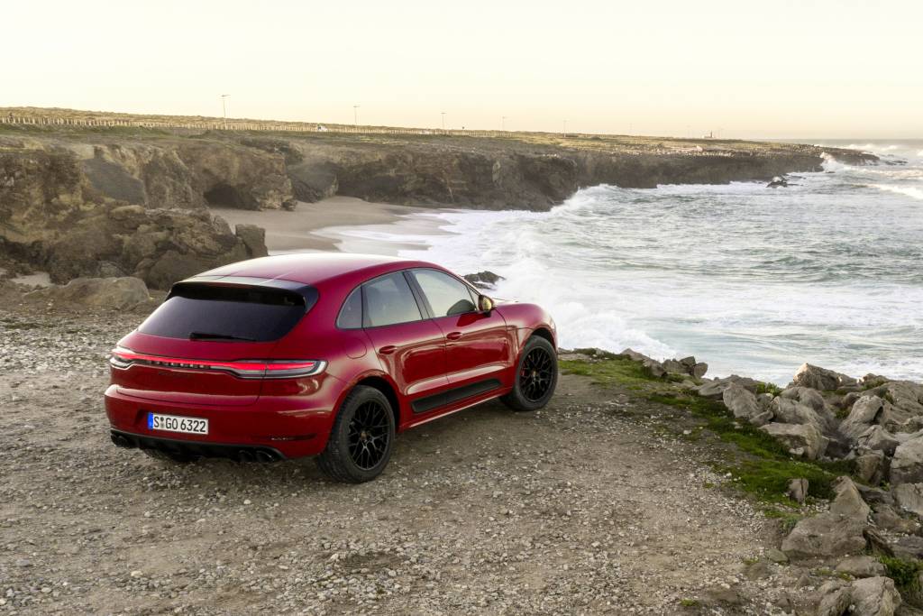 Porsche Macan GTS 2020 (2) Porsche Macan GTS 2020 (2)