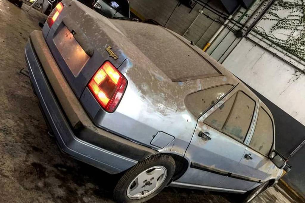 Fiat Tempra parado por 30 anos Fiat Tempra parado por 30 anos