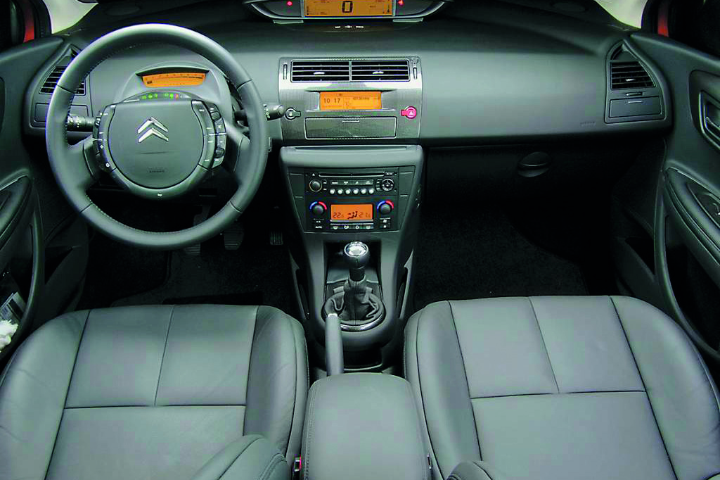 573f47360e2163457504e0a6painel-do-c4-vtr-modelo-2006-da-citroen-testado-pela-revista-quatro-rodas.jpeg 573f47360e2163457504e0a6painel-do-c4-vtr-modelo-2006-da-citroen-testado-pela-revista-quatro-rodas.jpeg