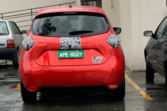 Flagra Novo Renault Zoe Flagra Novo Renault Zoe