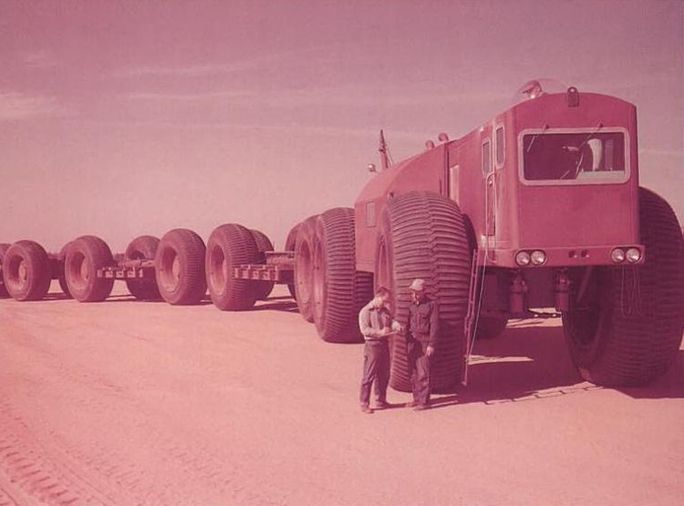 LeTourneau LCC-1 Sno-Train LeTourneau LCC-1 Sno-Train