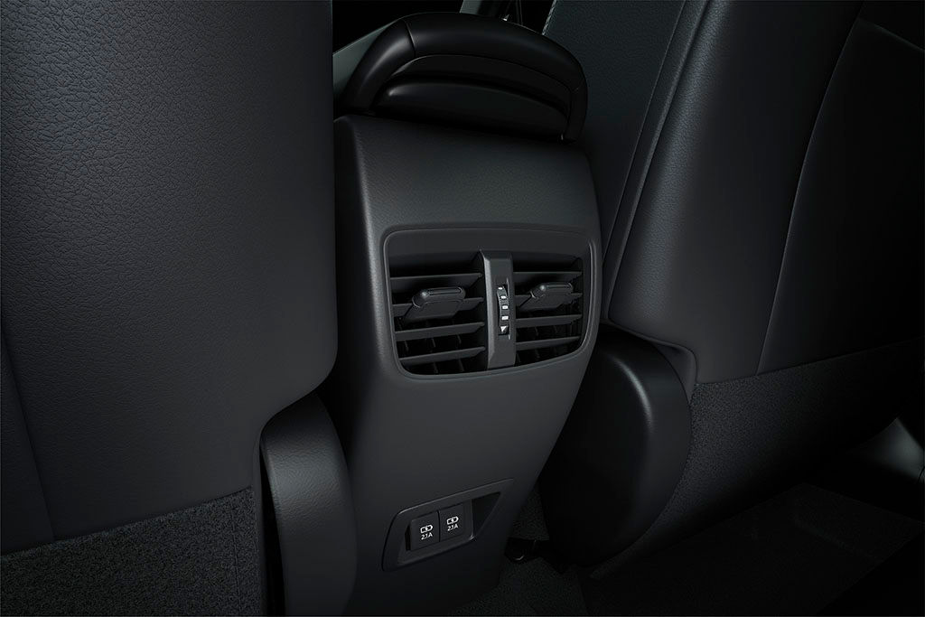 Toyota-Corolla-Cross-15 Toyota-Corolla-Cross-15