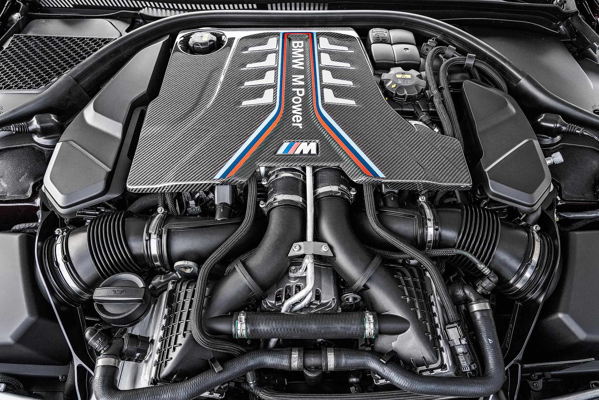 BMW M8 Grand Coupé Competition (2)