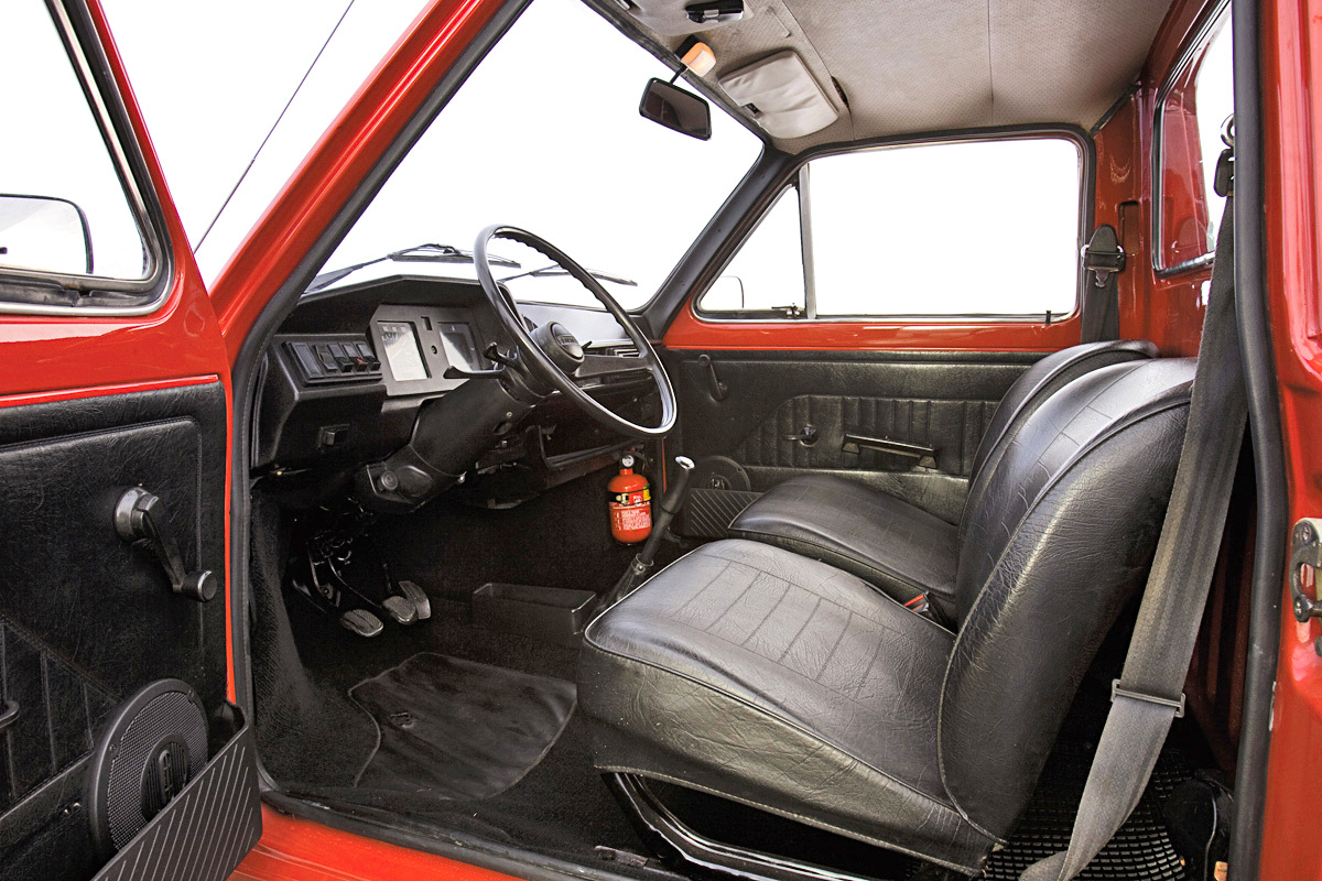Banco do 147 Pick-Up, modelo 1980 da Fiat, do mecânico paulista Marco Antônio Parma, testado pela revista Quatro Rodas.
