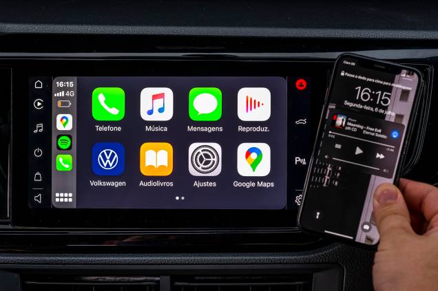 VW Play tem conectividade sem fio apenas com iPhone