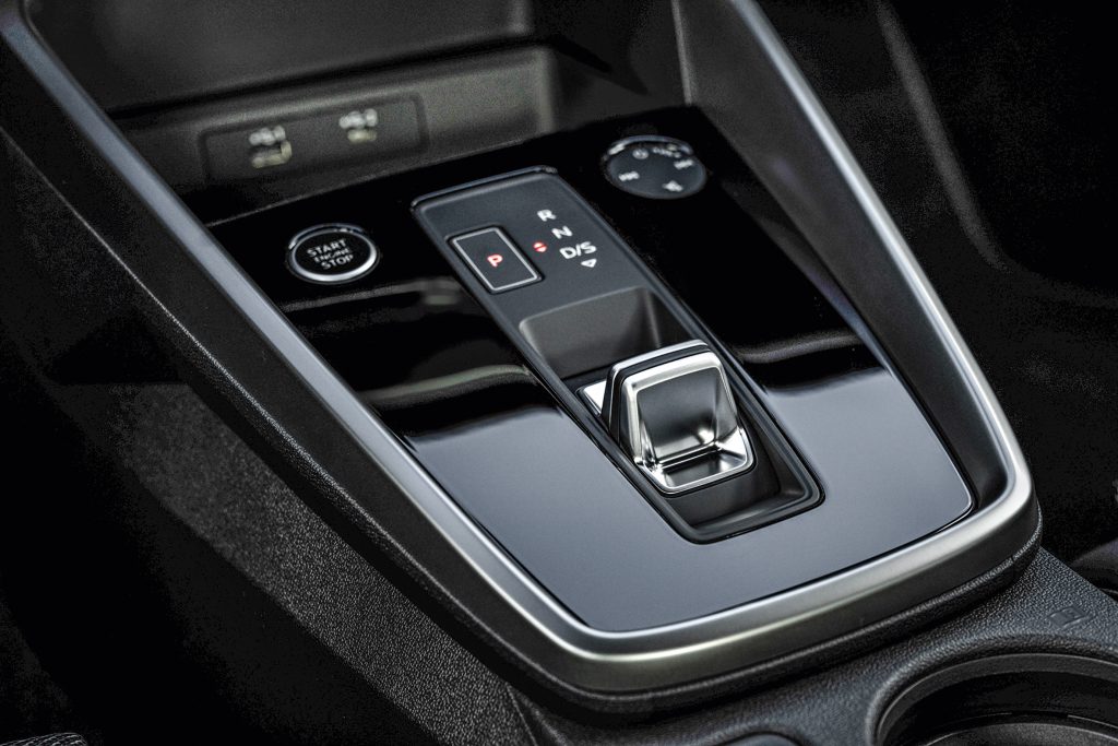Audi A3 Sedan 35 TFSI MHEV Audi A3 Sedan 35 TFSI MHEV
