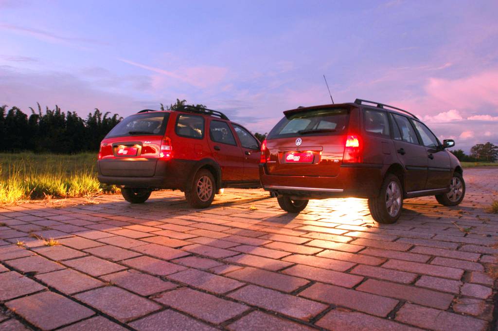 Teste comparativo entre os fora-de-estrada Fiat Palio Adventure 1.8 e Volkswagen Teste comparativo entre os fora-de-estrada Fiat Palio Adventure 1.8 e Volkswagen