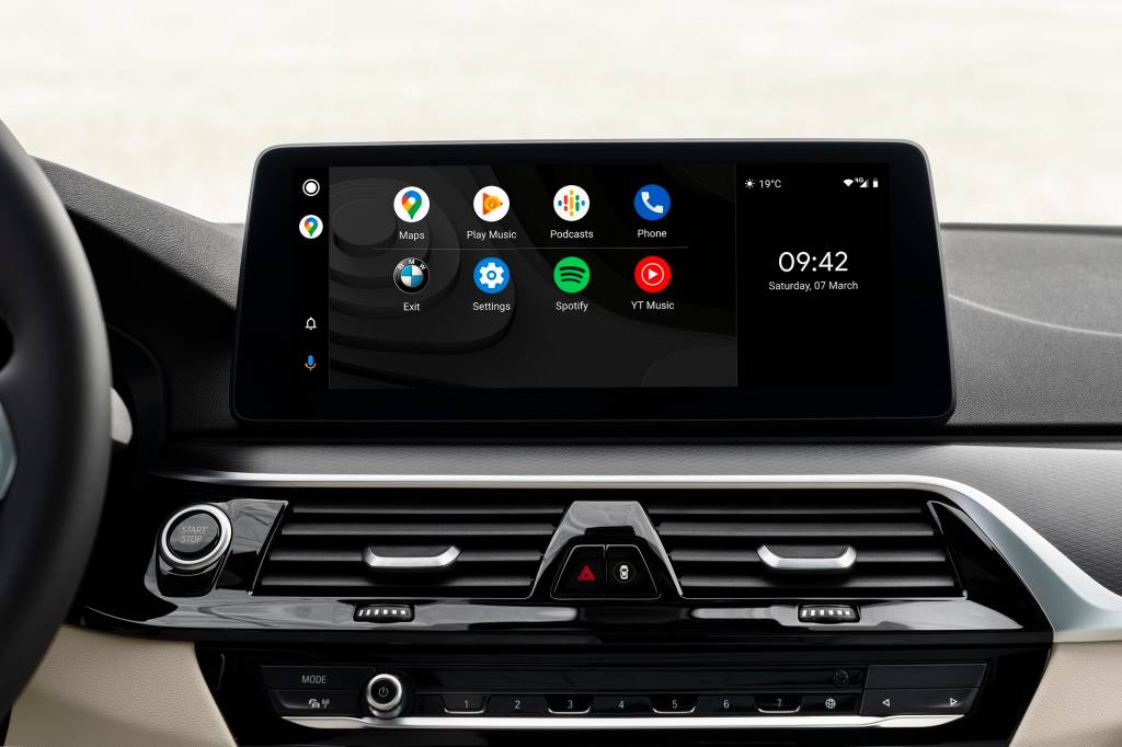 BMW libera Android Auto sem fio e novos recursos da central multimídia