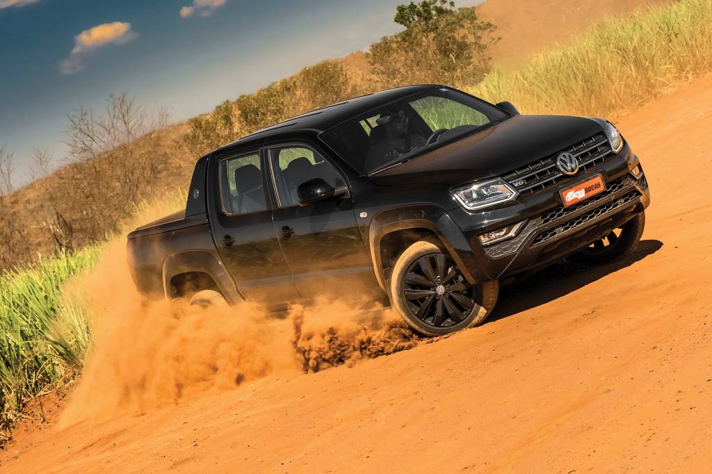 Teste: nova VW Amarok V6 é a picape média mais rápida que um Polo GTS