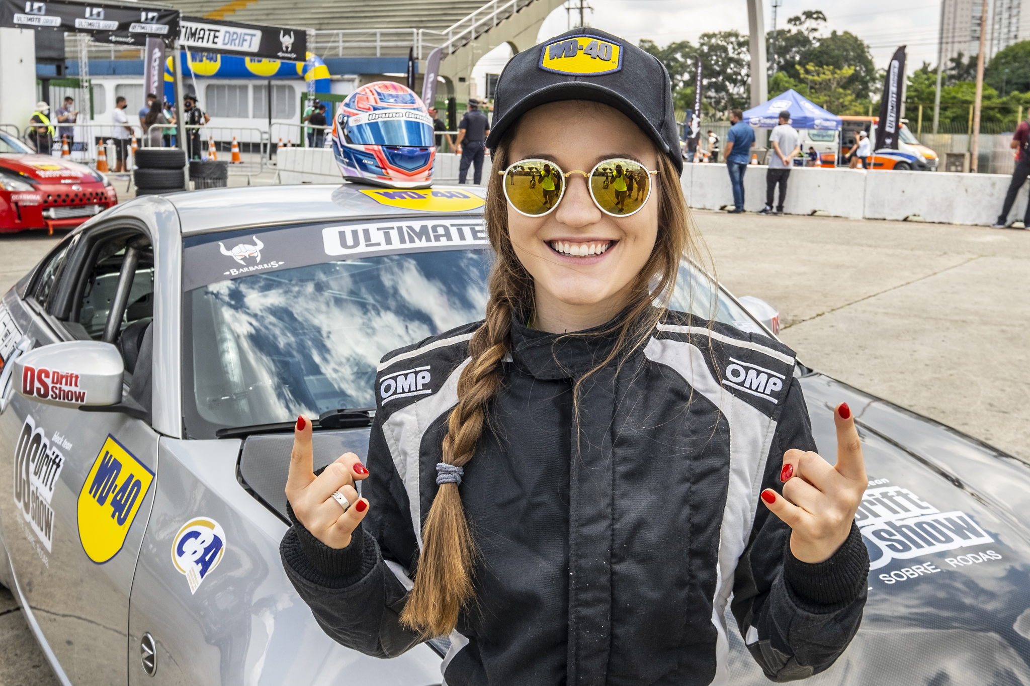 Piloto transforma Chevette 76 em carro para provas de drift: veja o modelo  em ação