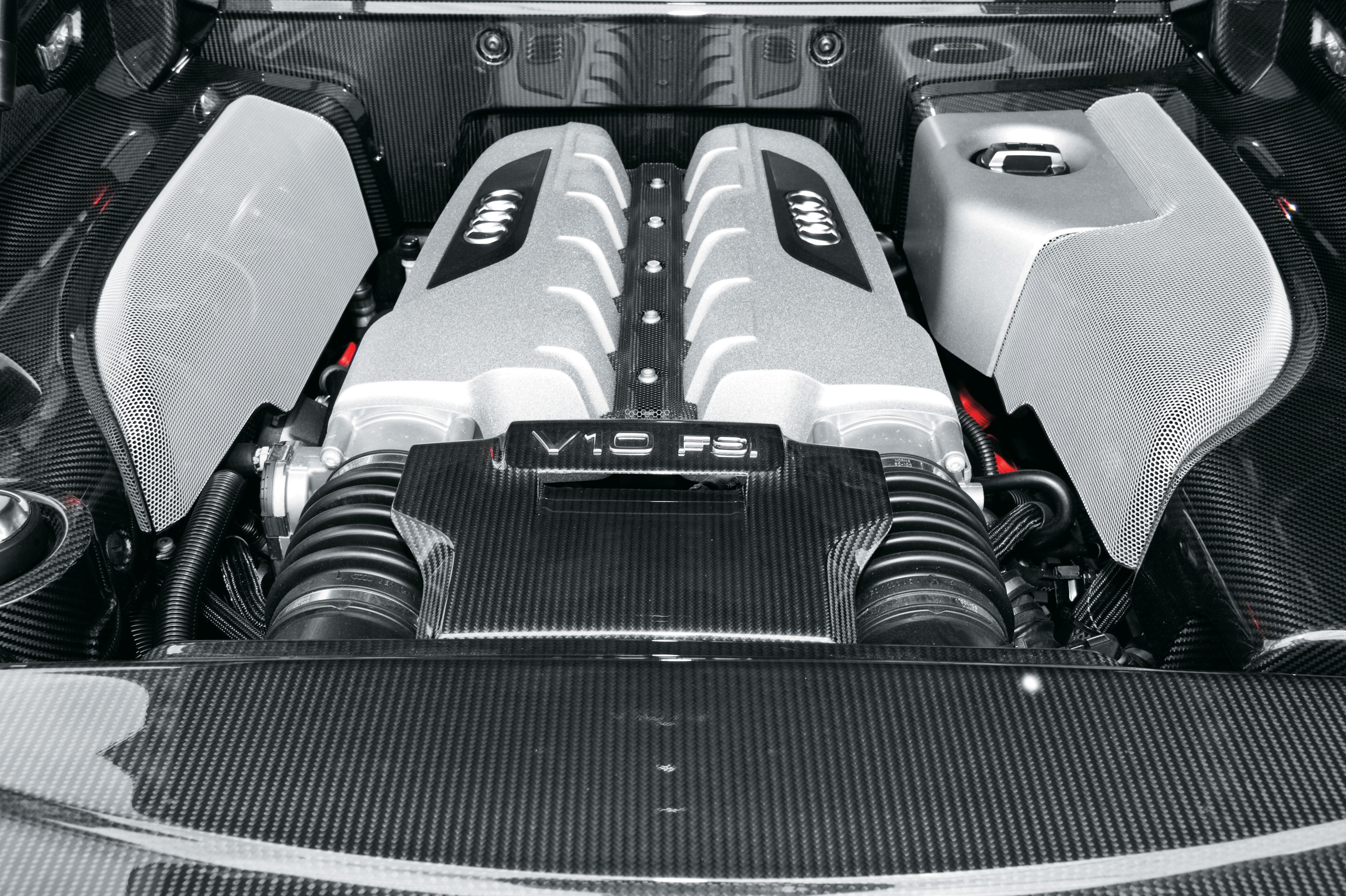 Grandes comparativos: Audi R8 V10 x Mercedes-AMG SLS x Porsche 911 Turbo