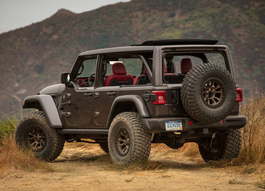 jeep_wrangler_rubicon_392_concept_26_015c01130b21080a jeep_wrangler_rubicon_392_concept_26_015c01130b21080a