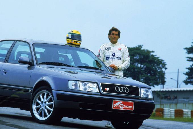 Ayrton-Senna-testando-o-Audi-S4-para-a-revista-Quatro-Rodas-no-autódromo-de-Int-e1607532533160