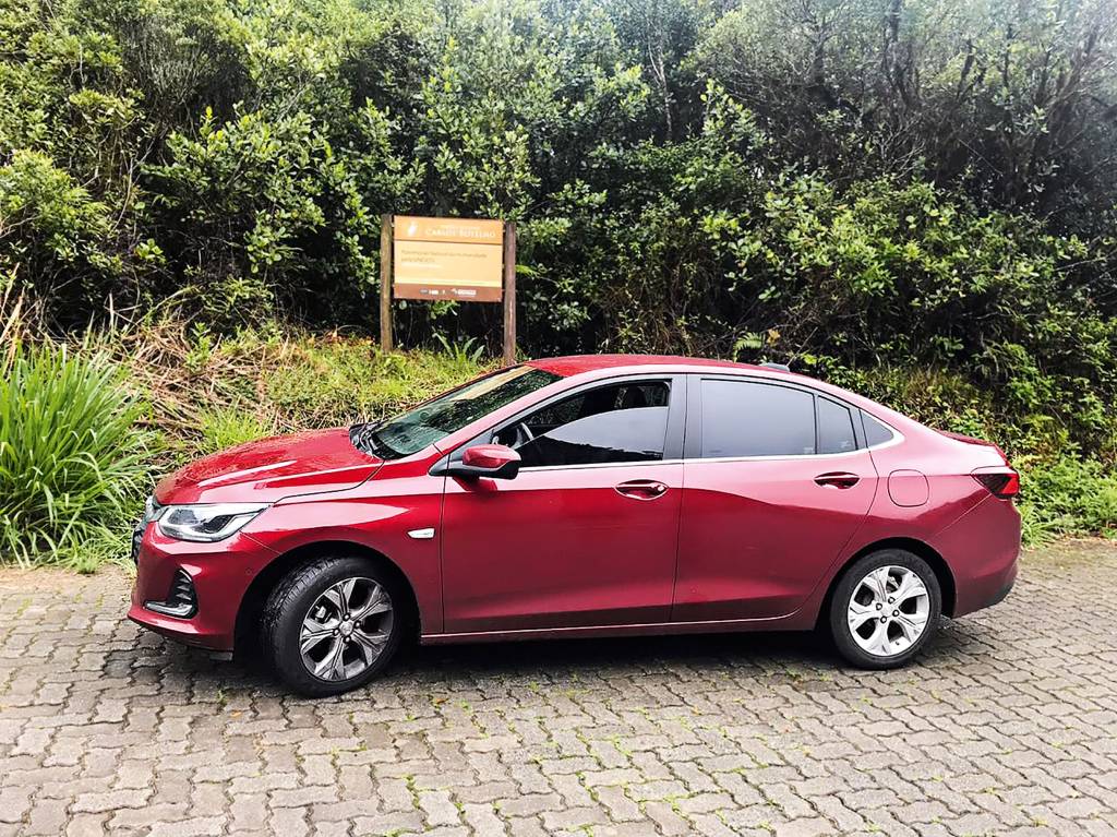 Chevrolet Onix Plus Premier