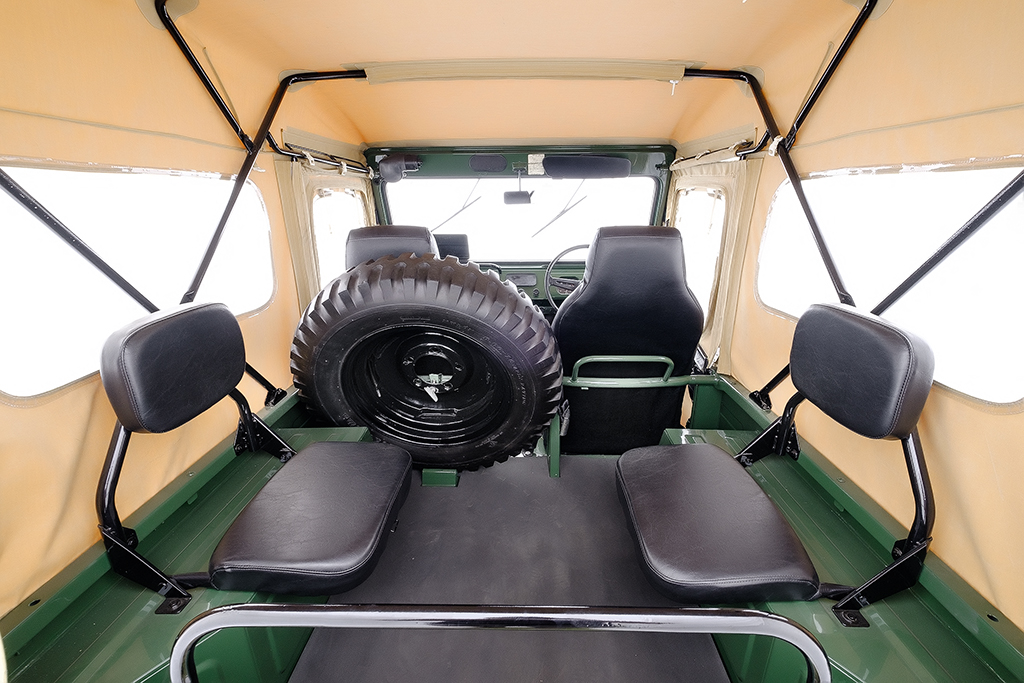 Suzuki Jimny JL20 Suzuki Jimny JL20
