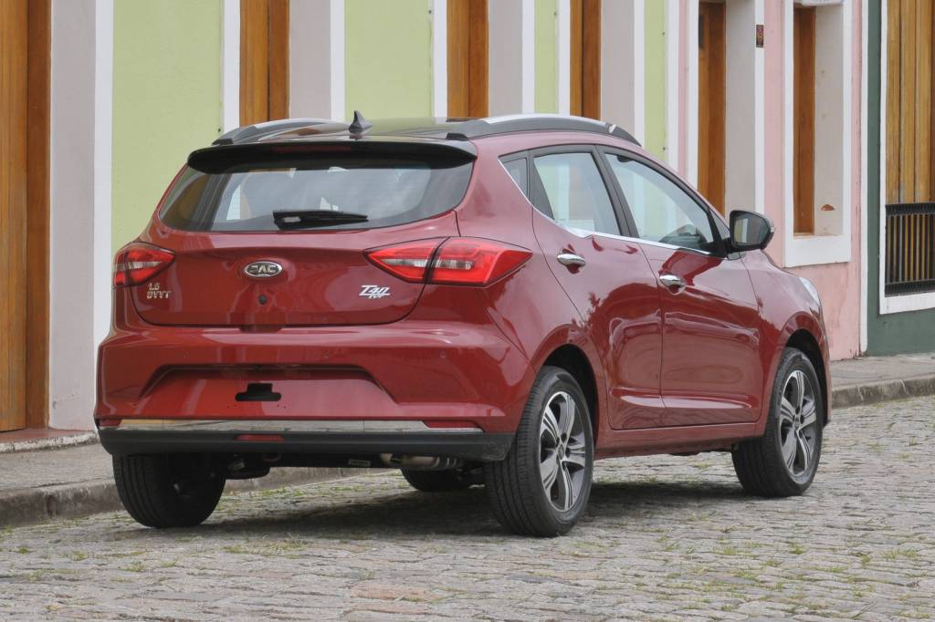 JAC T40 Plus (1) JAC T40 Plus