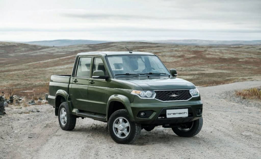 bremach-brio-uaz-patriot-pickup-truck-russia-usa-1 Além do Taos, sua versão picape Brio também está à venda
