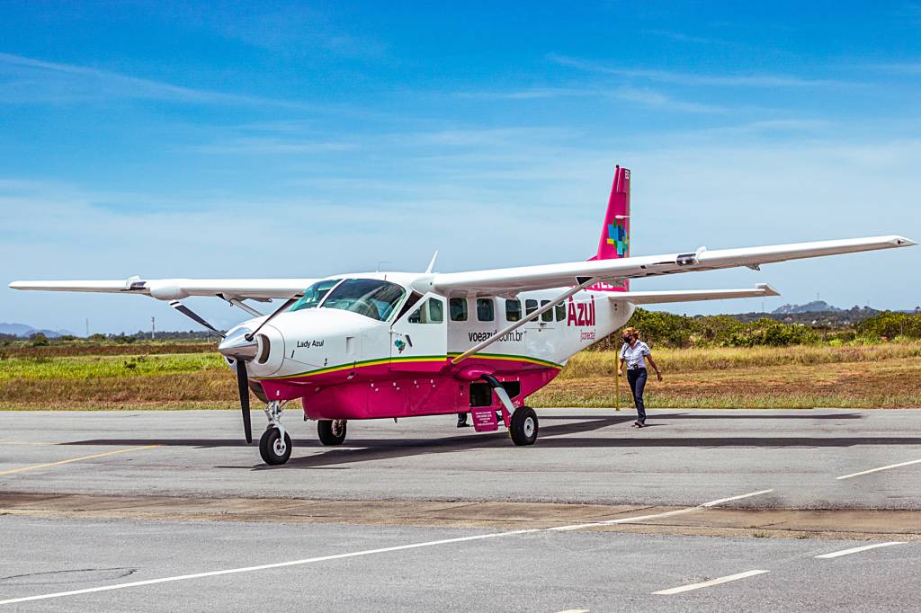 Cessna 208 Caravan Azul Rosa em Búzios