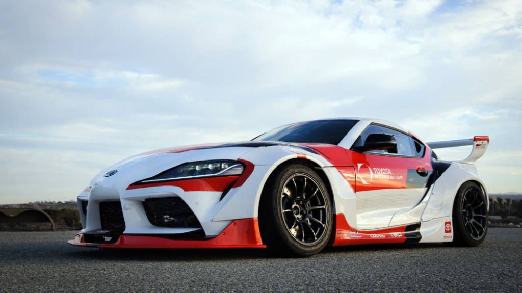 Toyota Supra Drifter Modelo Toyota Supra modificado para um projeto de pesquisa da fabricante