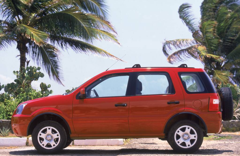 EcoSport 2.0 16V XLT, testado pela revista Quatro Rodas.