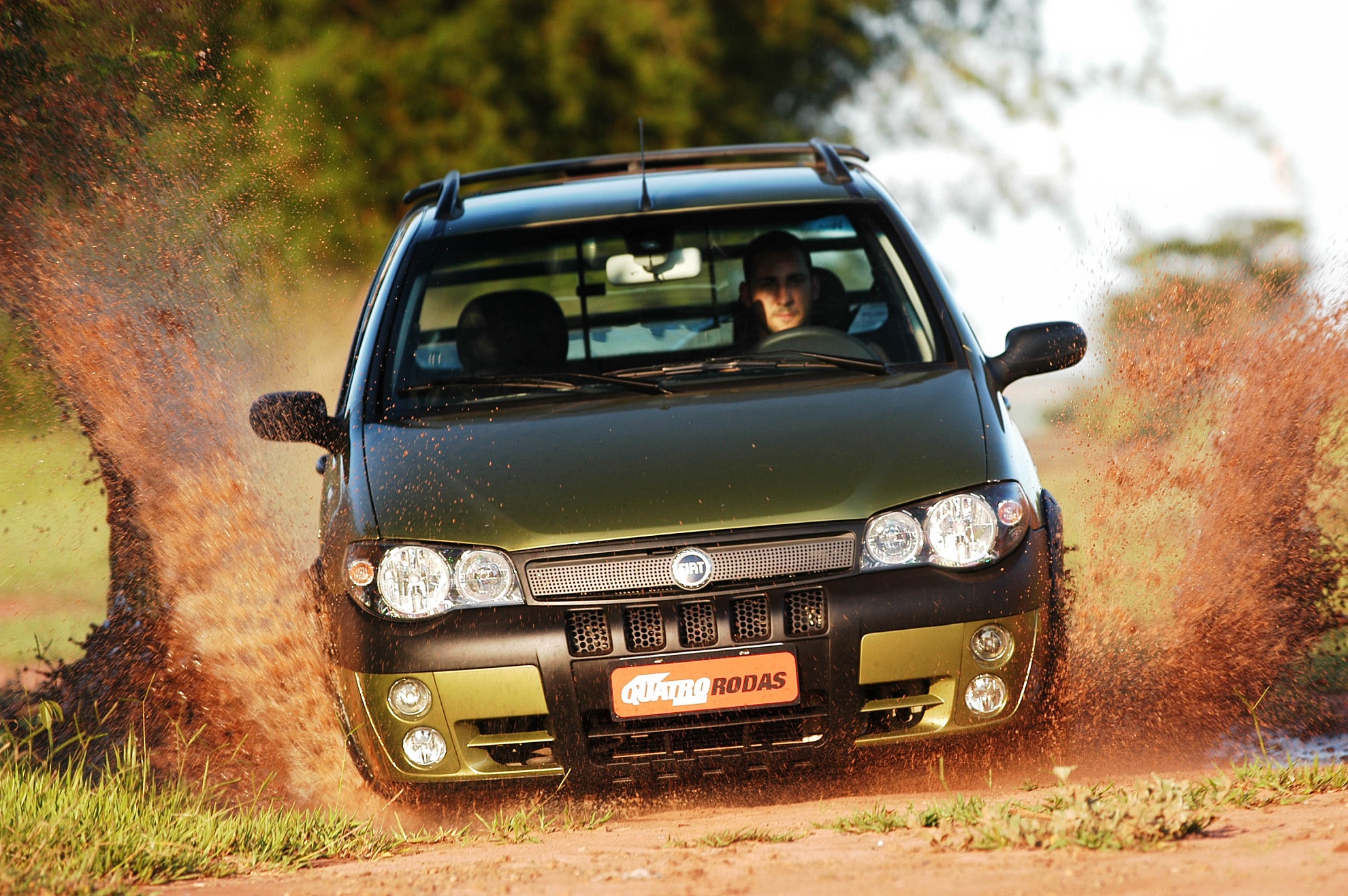 Strada Adventure 1.8, da Fiat, testada pela revista Quatro Rodas em 2005