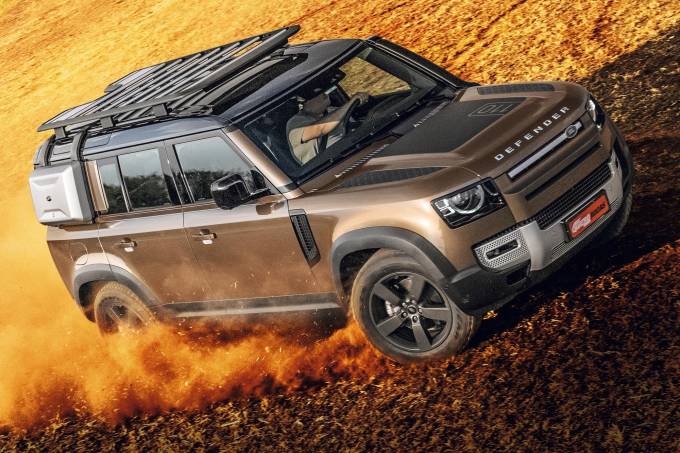 Land Rover Defender HSE – Cópia
