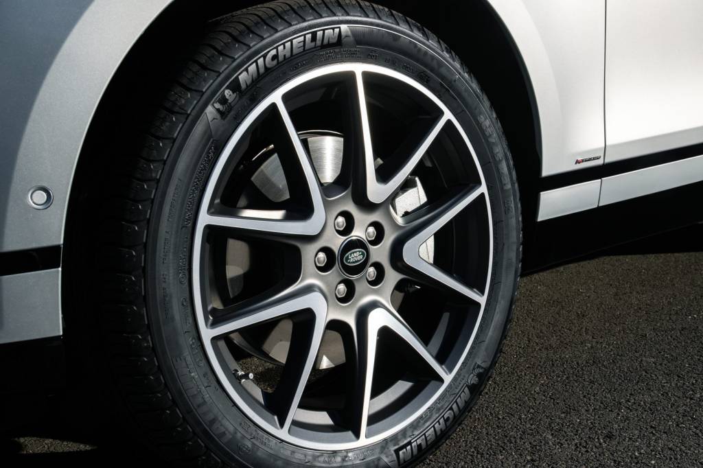 Novas rodas aro 21 da Range Rover Velar 2021