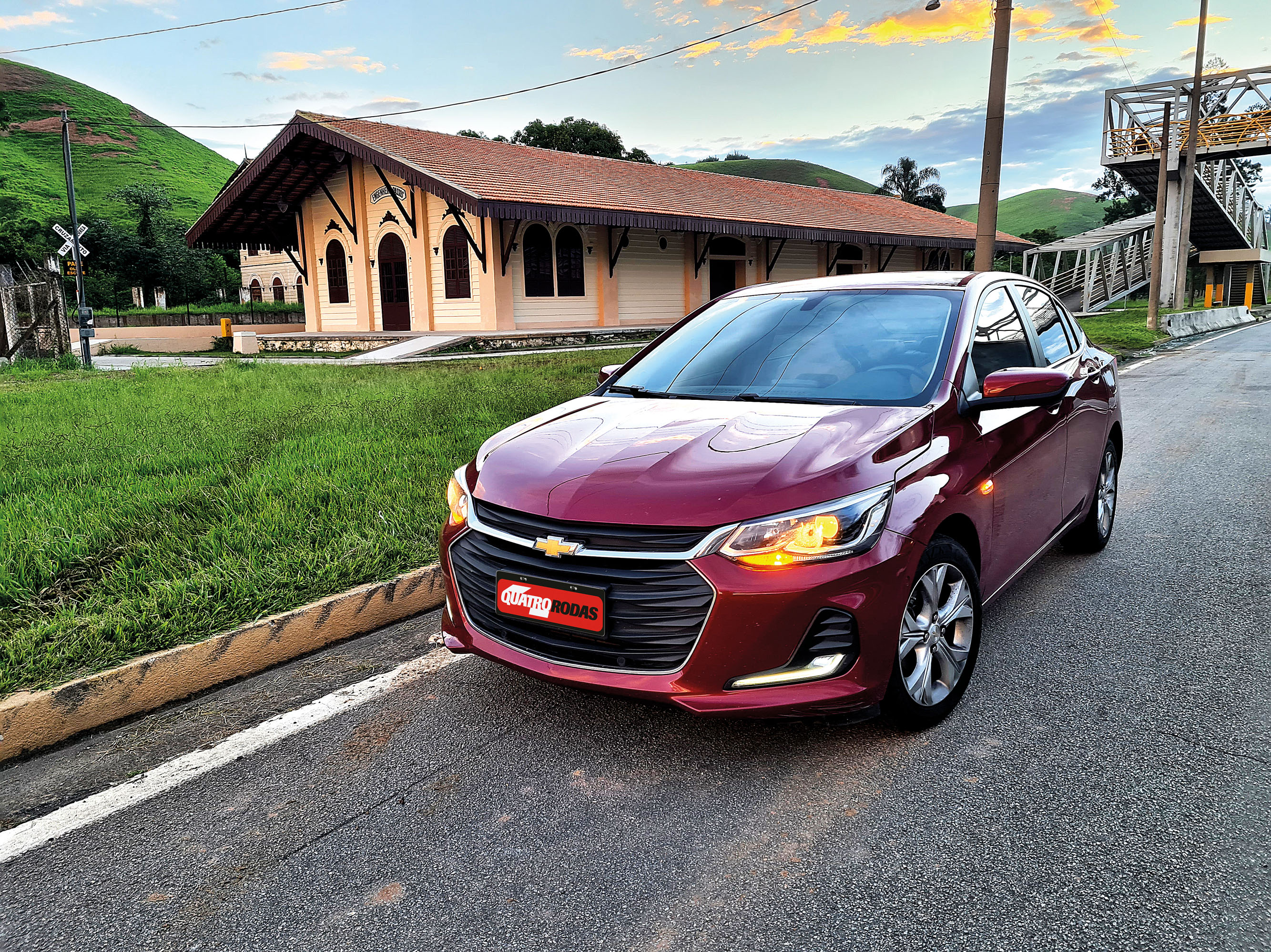 Longa Duração Chevrolet Onix Plus (1) O sedã em Engenheiro Passos (RJ), cidade que fica no caminho de Juiz de Fora (MG)