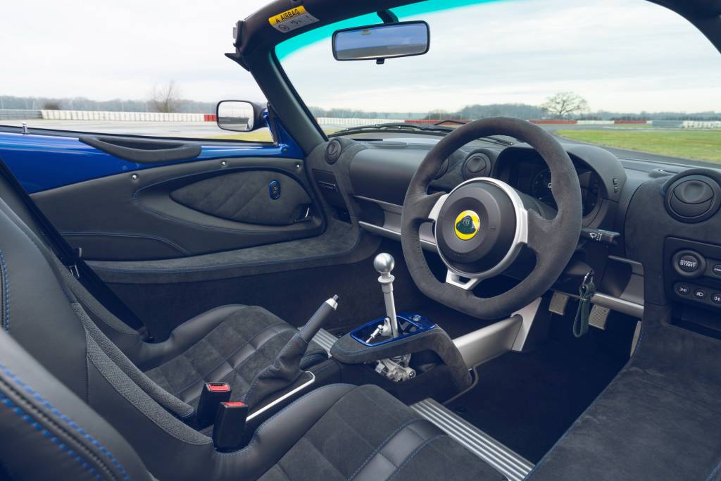 Lotus-Elise-Sport-240 Lotus-Elise-Sport-240