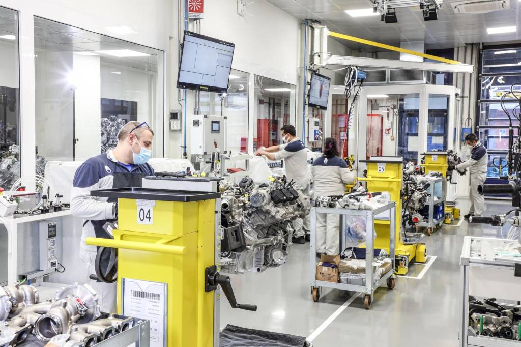 Maserati Nettuno Engine Lab v6 3.0