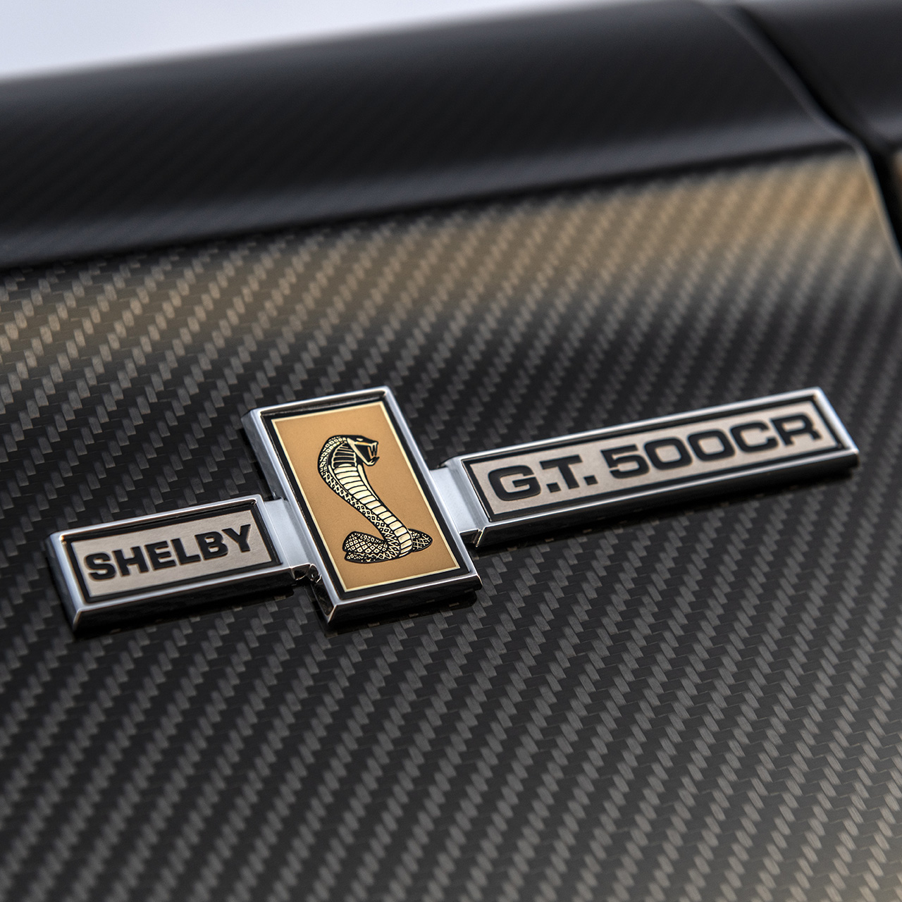 Shelby GT500 CR detalhe emblema