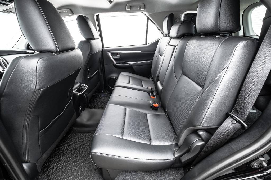 Toyota SW4 SRX 2021 (3) Toyota SW4 SRX 2021