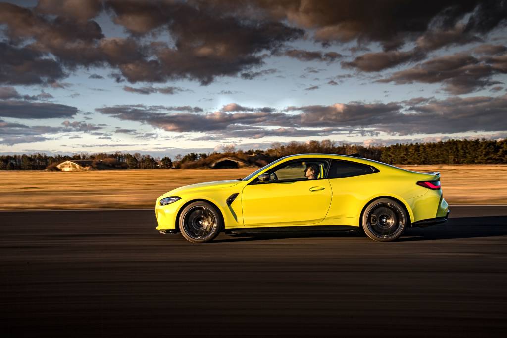 BMW+M4+yellow014 BMW M4